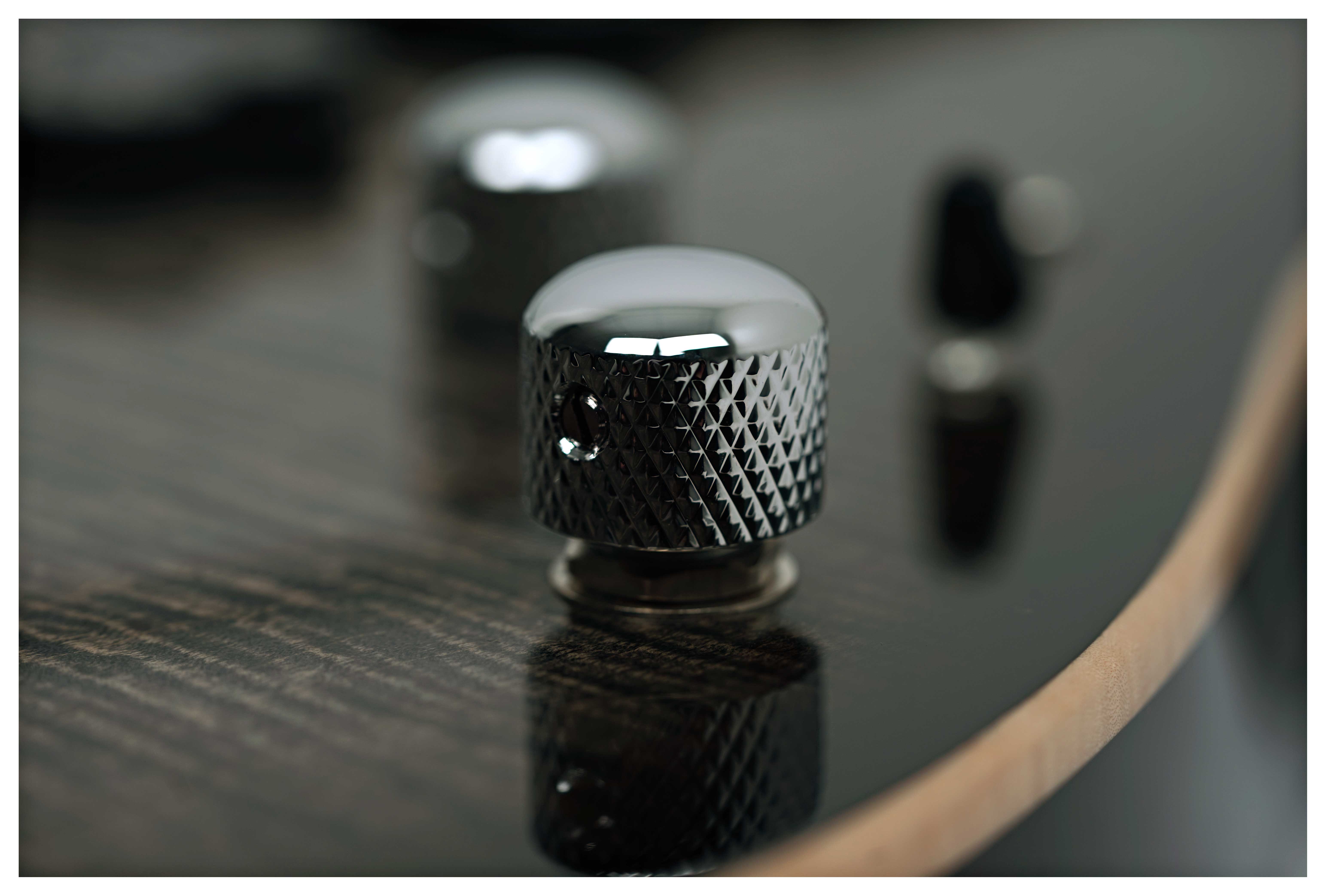 Suhr Modern Plus Charcoal Burst HSH Roasted Maple Fingerboard #91389