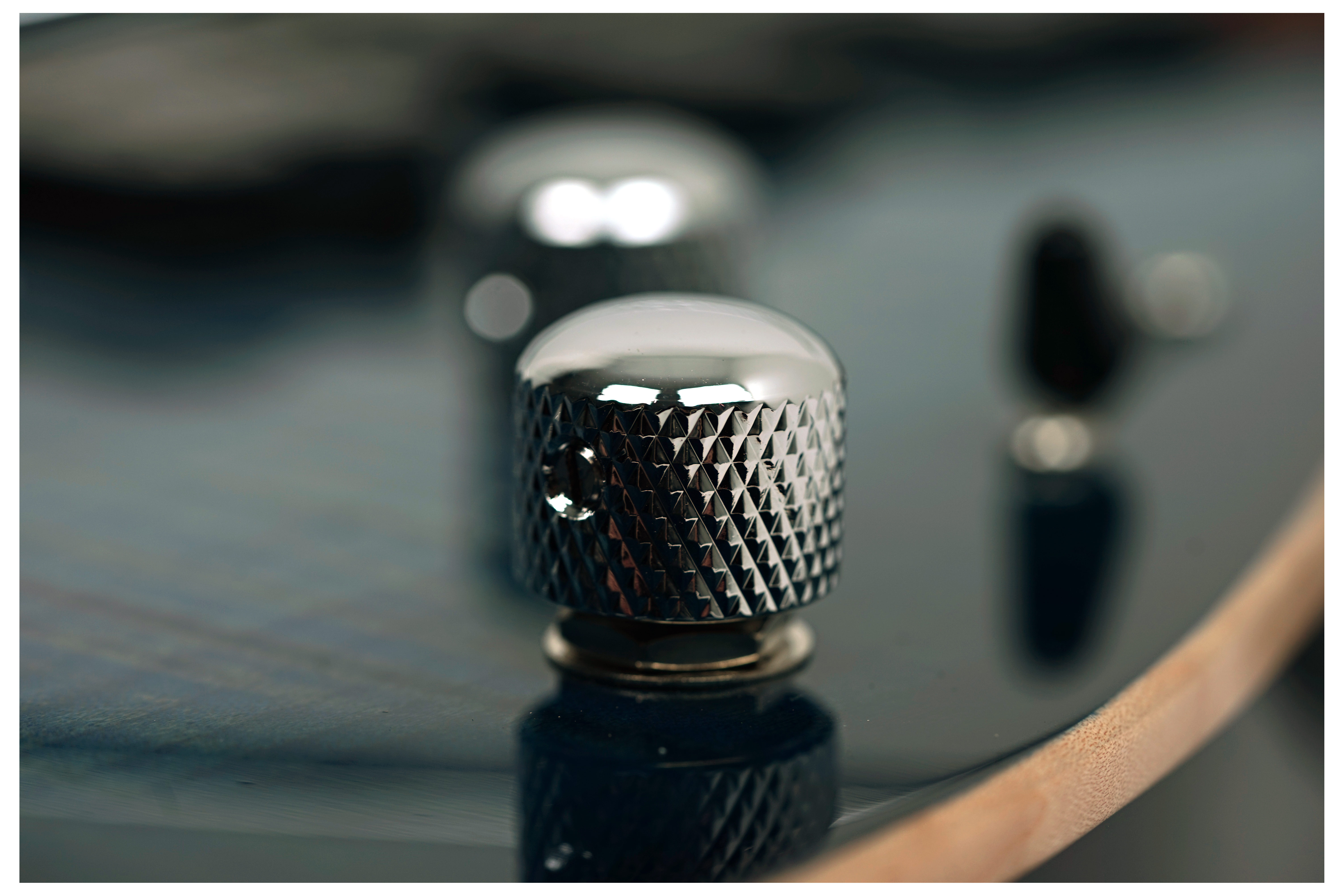 Suhr Modern Plus Faded Trans Whale Blue Burst Pau Ferro Fingerboard HSH #91387