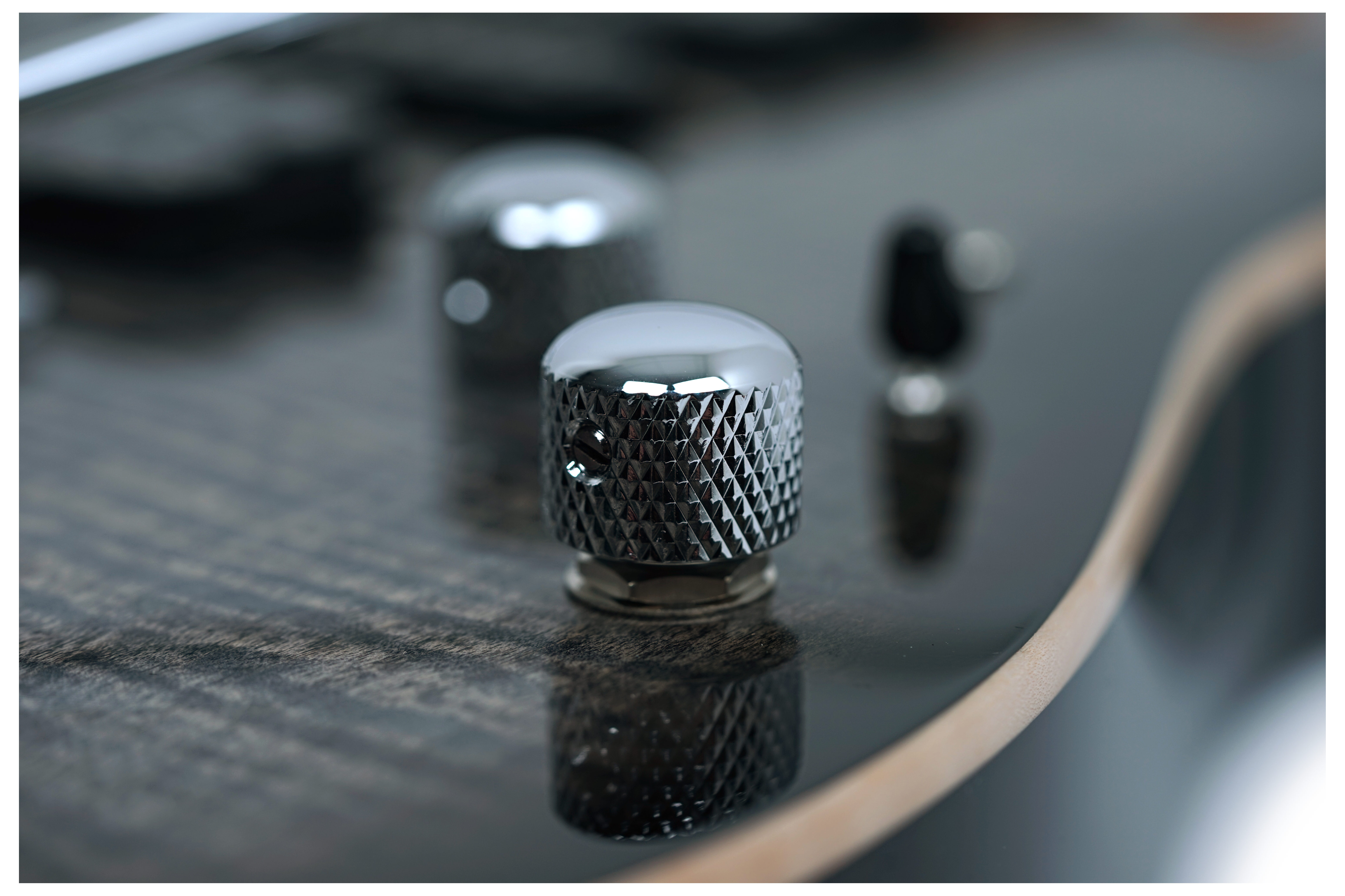 Suhr Modern Plus Charcoal Burst Pau Ferro Fingerboard HSH #91383