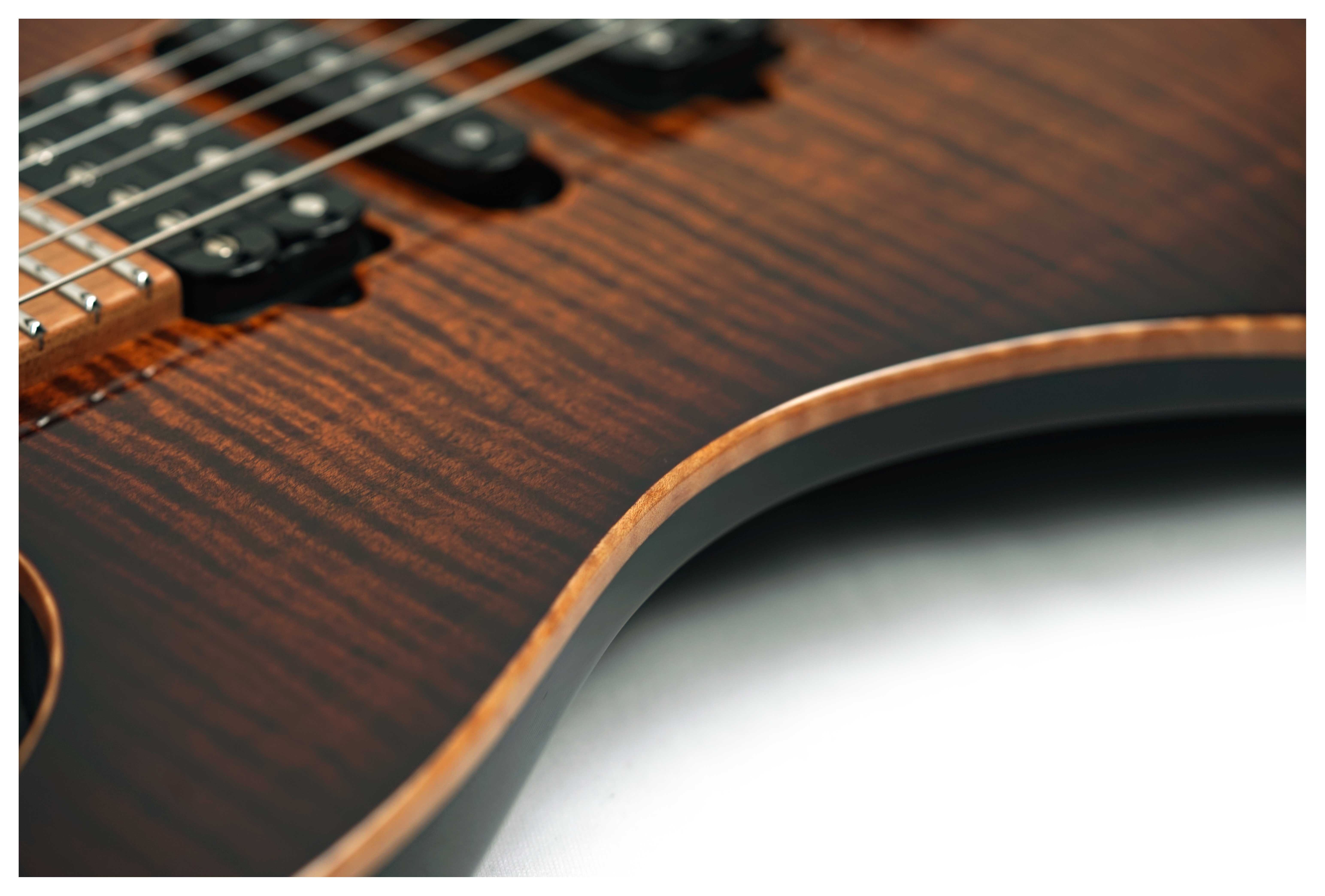 Suhr Modern Plus Bengal Burst Maple Fingerboard HSH #87621