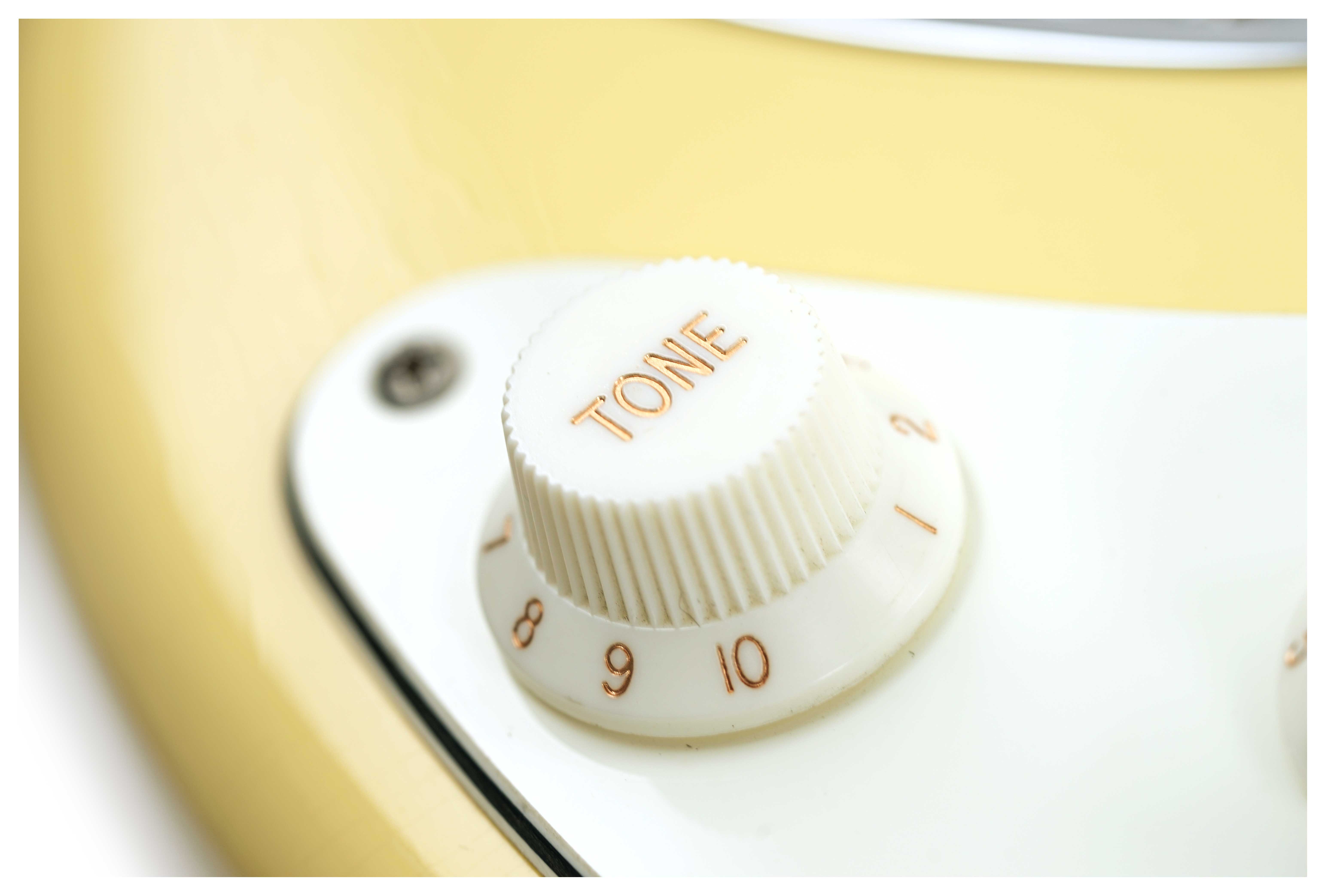 Suhr Classic Antique S Vintage Yellow SSS Maple Fingerboard SSCII #71022