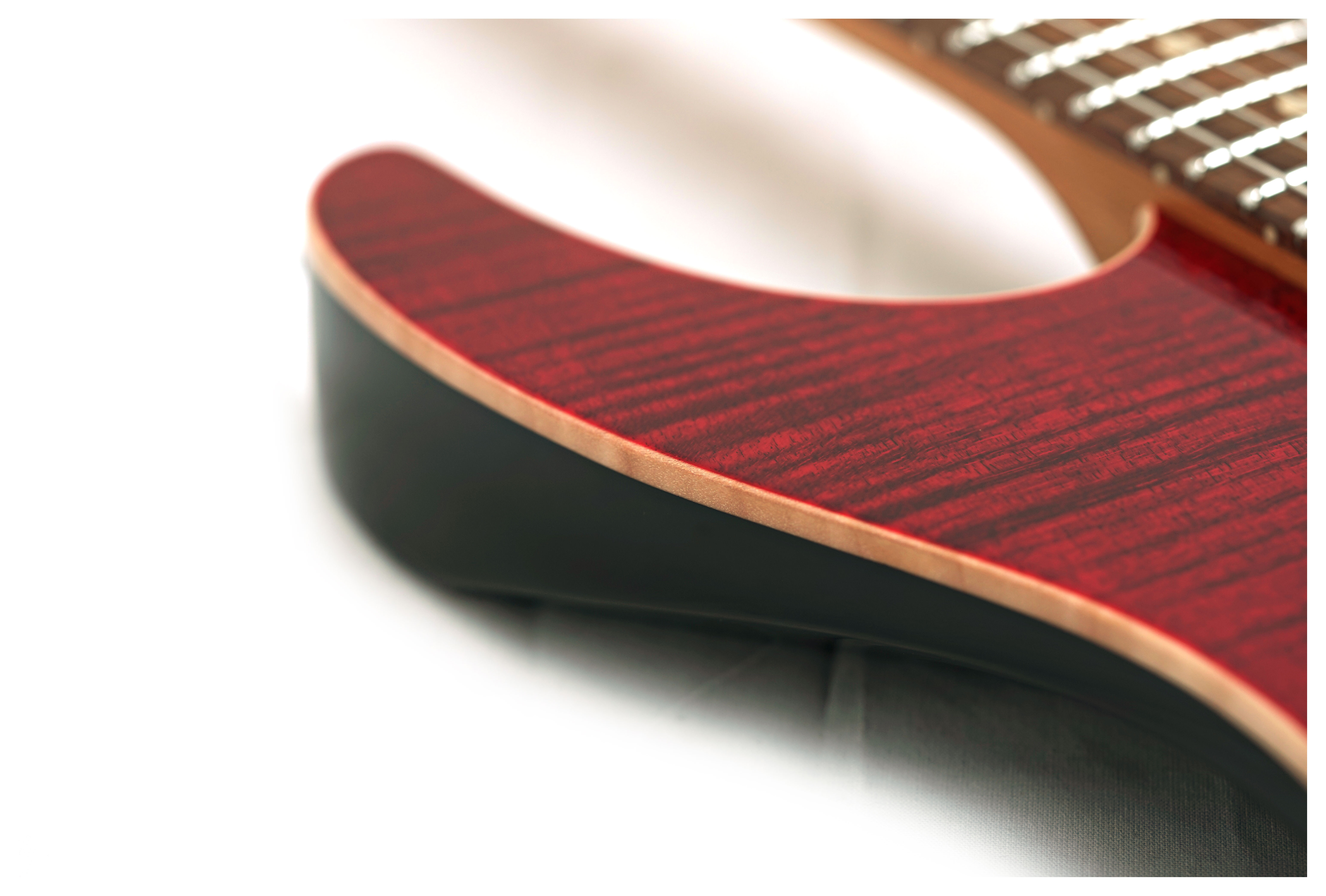 Suhr Modern Plus Chilli Pepper Red Pau Ferro Fingerboard HSH #91385