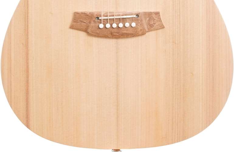 Cole Clark FL 1 Bunya Top Queensland Maple Back and Sides Cutaway #201136185 Cole Clark FL 1 Bunya Top Queensland Maple Back and Sides Cutaway #201136185