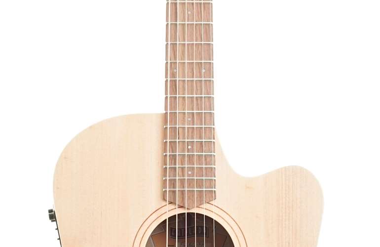 Cole Clark FL 1 Bunya Top Queensland Maple Back and Sides Cutaway #201136185 Cole Clark FL 1 Bunya Top Queensland Maple Back and Sides Cutaway #201136185