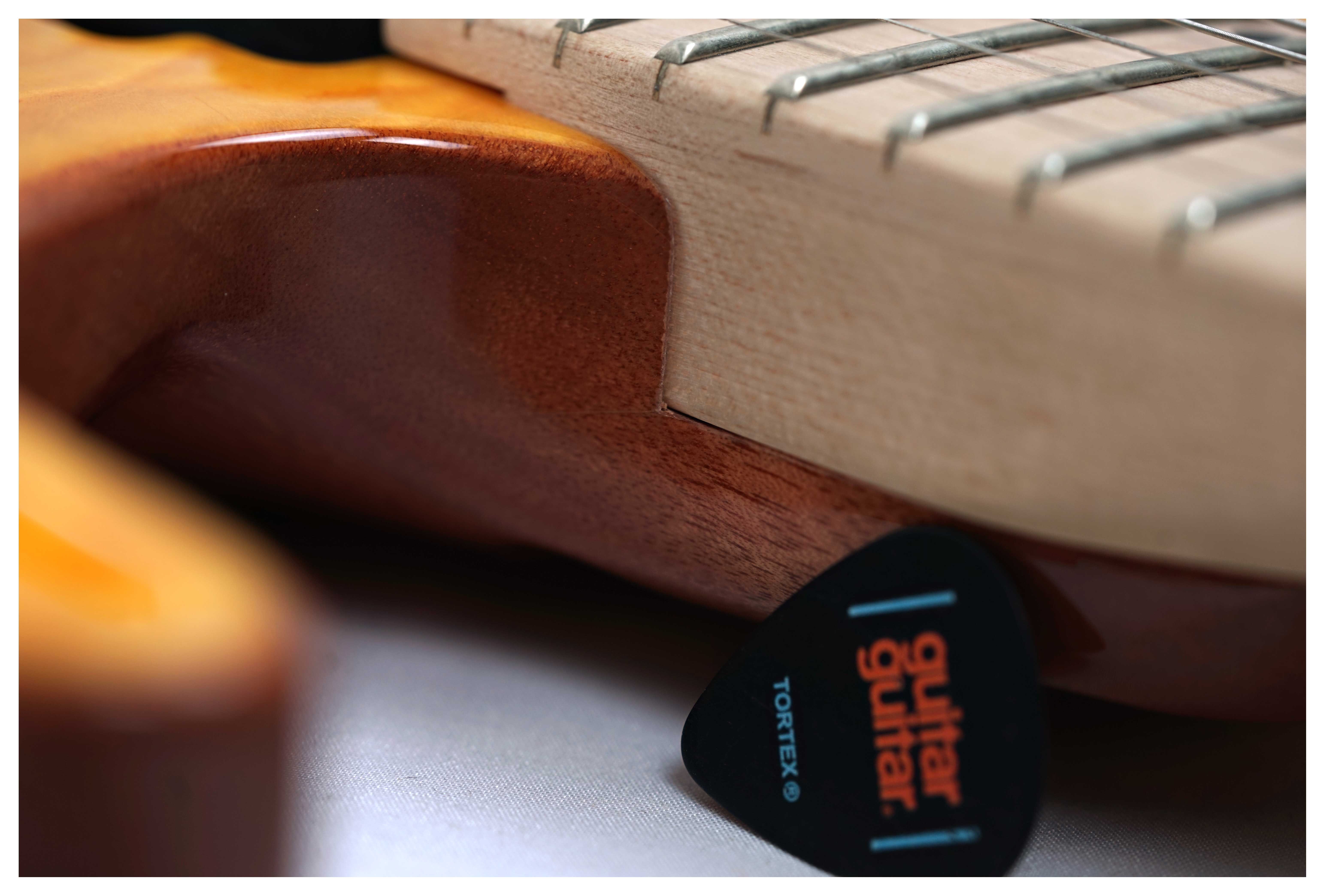 Charvel Pro-Mod DK24 HH FR M Mahogany with Quilt Maple Dark Amber (Ex-Demo) #MC24002524