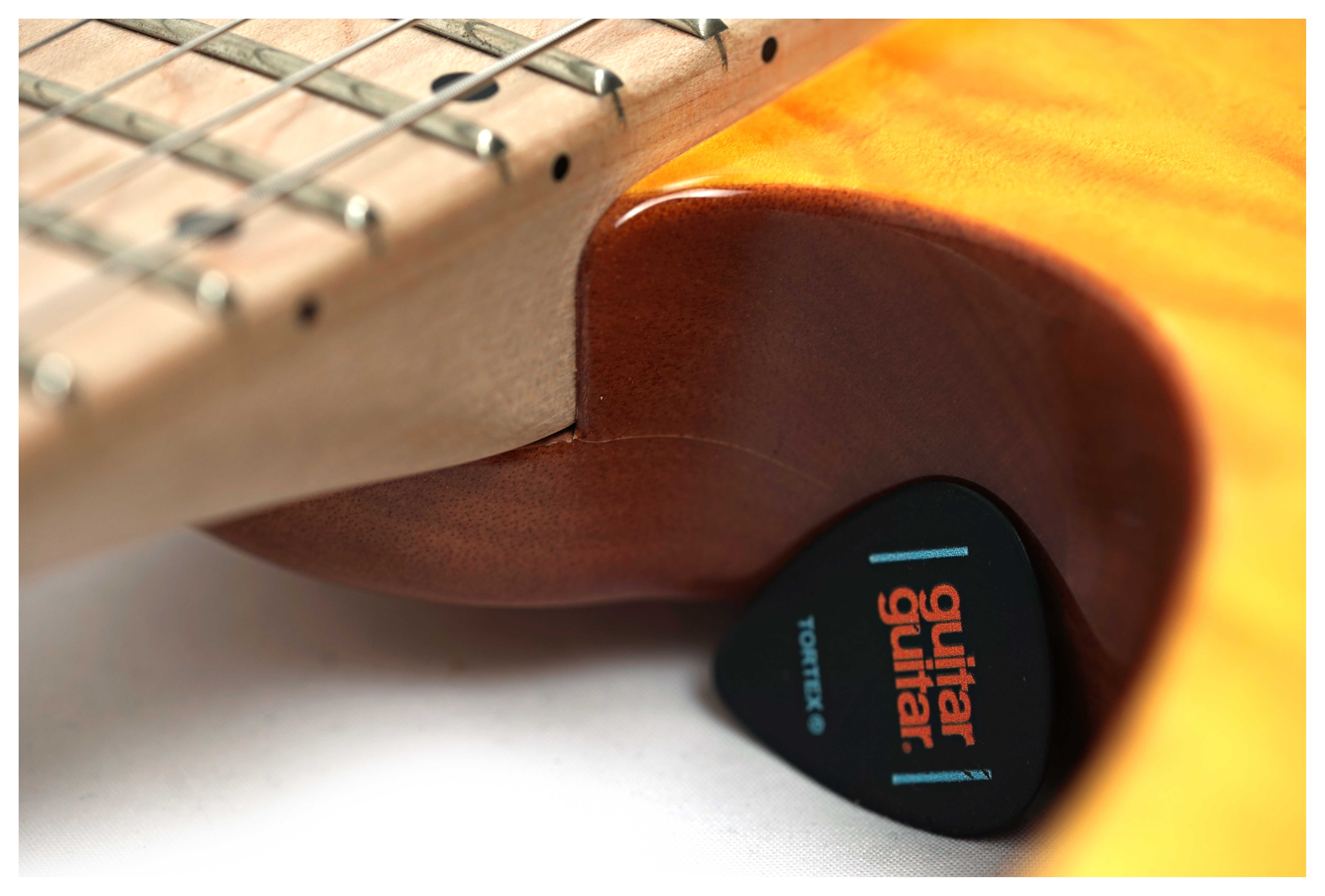 Charvel Pro-Mod DK24 HH FR M Mahogany with Quilt Maple Dark Amber (Ex-Demo) #MC24002524