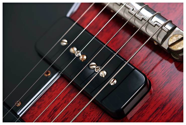 Gibson Custom Shop 1963 SG Special Reissue Lightning Bar VOS Cherry Red #504383 Gibson Custom Shop 1963 SG Special Reissue Lightning Bar VOS Cherry Red #504383
