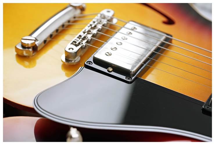 Gibson Custom Shop 1961 ES-335 Reissue VOS Vintage Burst #121994 Gibson Custom Shop 1961 ES-335 Reissue VOS Vintage Burst #121994