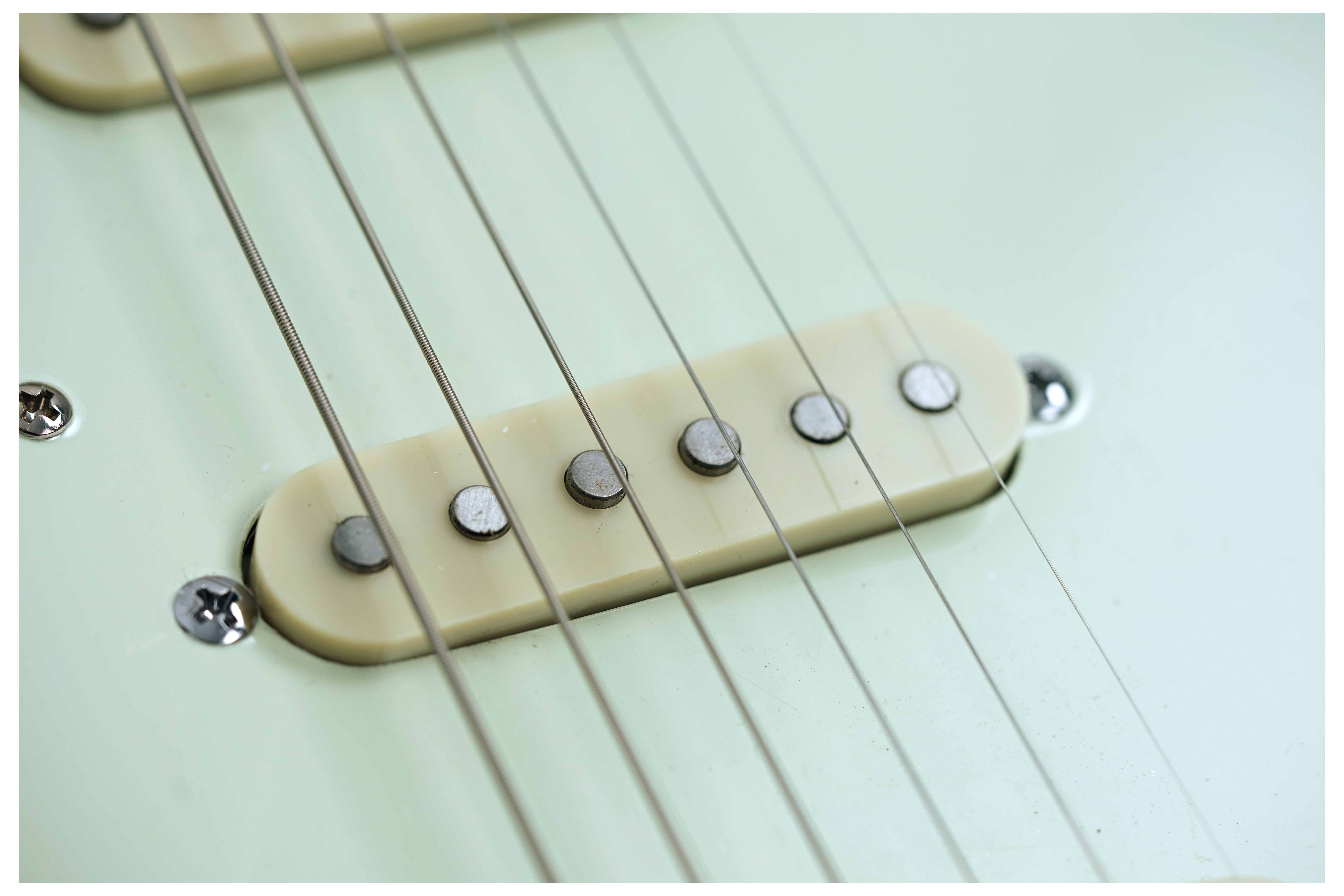 Schecter Nick Johnston Traditional SSS Atomic Snow