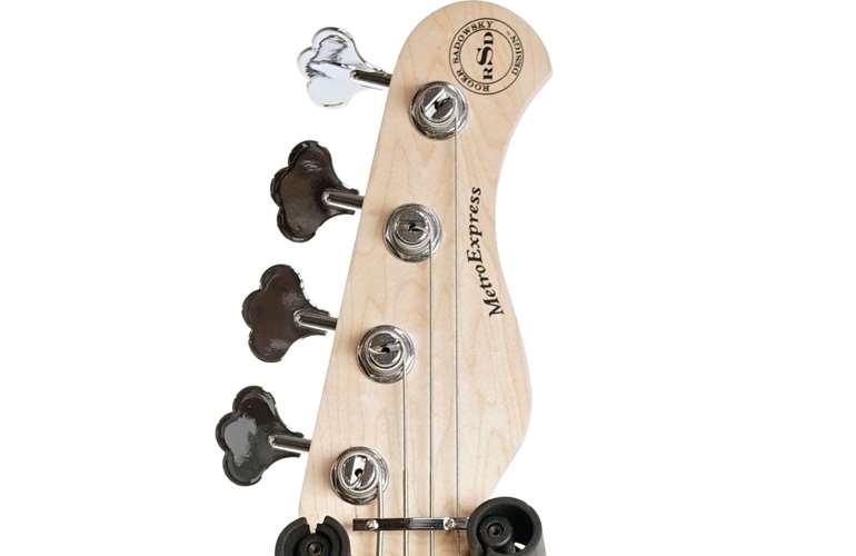 Sadowsky MetroExpress Standard JJ 4 String Olympic White Maple Fingerboard Sadowsky MetroExpress Standard JJ 4 String Olympic White Maple Fingerboard