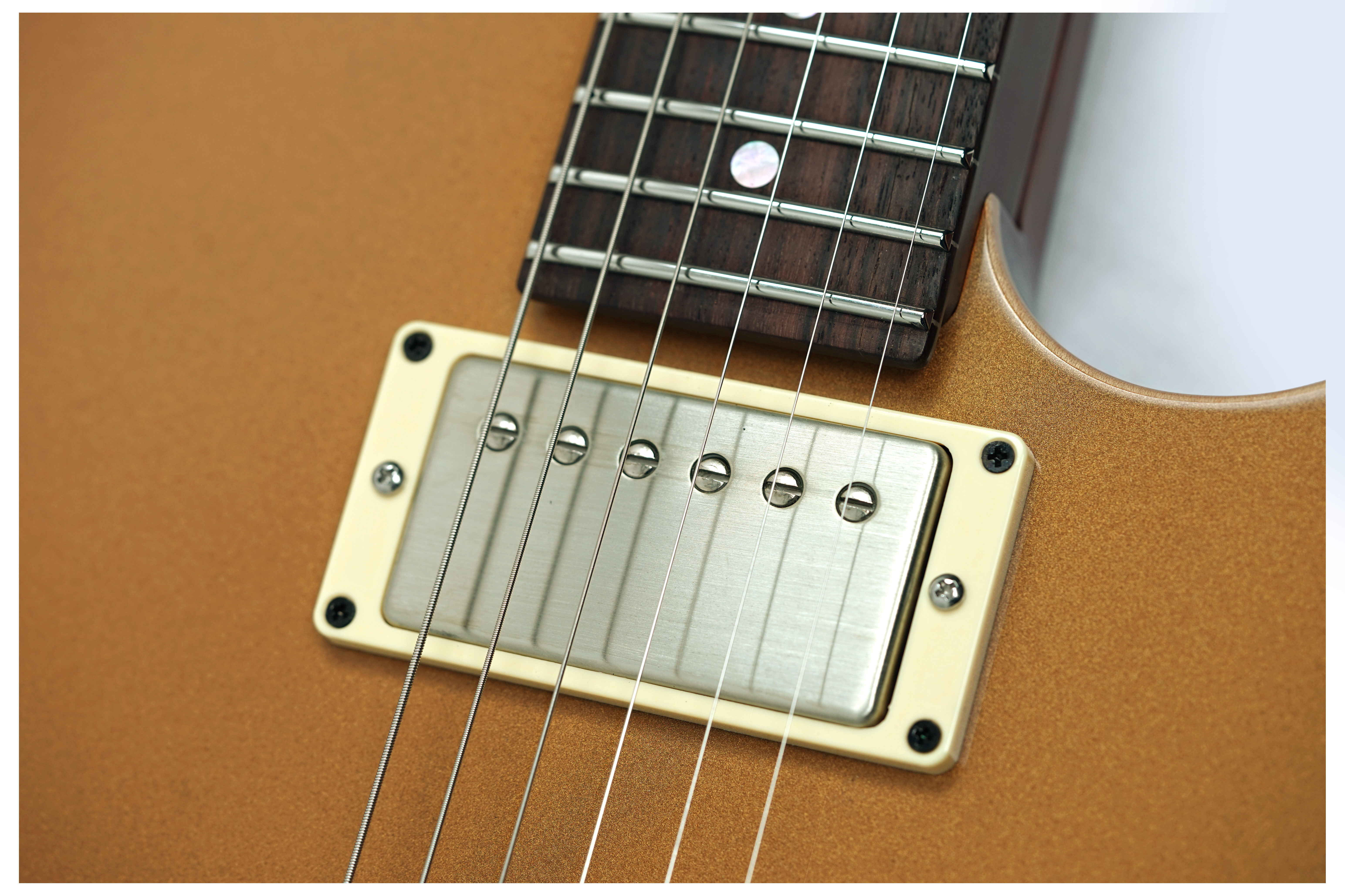 Suhr Pete Thorn Signature Series Standard Gold Wilkinson Trem HH #87610