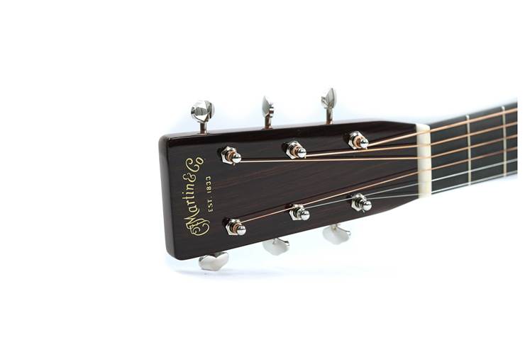 Martin Signature Series 000-28EC Eric Clapton Left Handed Martin Signature Series 000-28EC Eric Clapton Left Handed