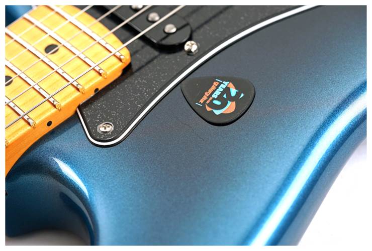 Fender American Professional II Stratocaster Dark Night Maple Fingerboard (Ex-Demo) #US240014666 Fender American Professional II Stratocaster Dark Night Maple Fingerboard (Ex-Demo) #US240014666