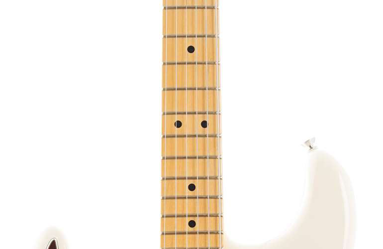 Fender American Professional II Stratocaster Olympic White Maple Fingerboard Left Handed #US210005440 Fender American Professional II Stratocaster Olympic White Maple Fingerboard Left Handed #US210005440