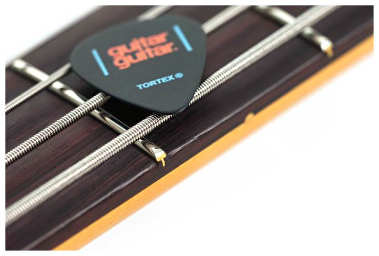 Fender American Professional II Precision Bass 3 Tone Sunburst Rosewood Fingerboard (Ex-Demo) #US24030294 Fender American Professional II Precision Bass 3 Tone Sunburst Rosewood Fingerboard (Ex-Demo) #US24030294