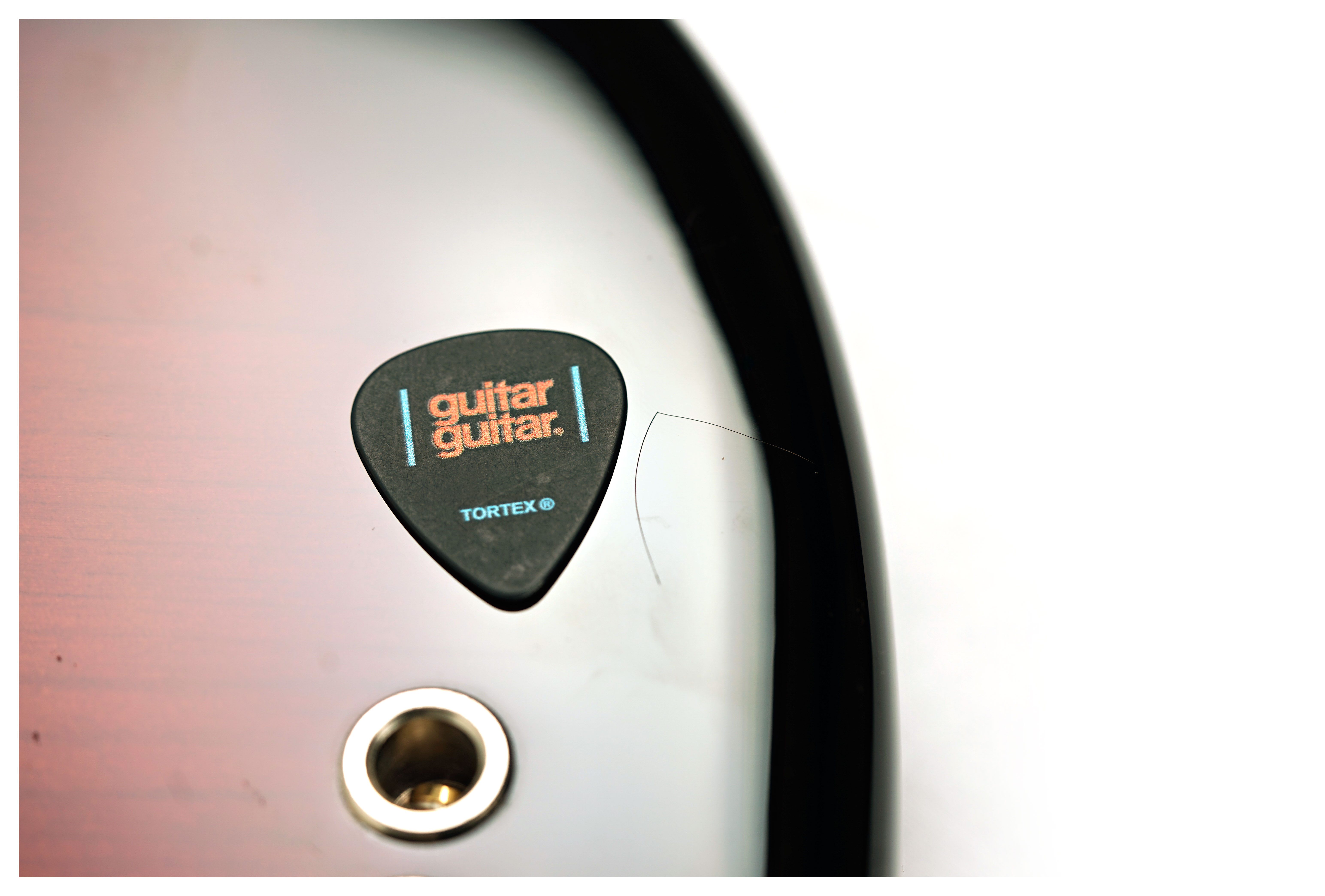 Fender American Professional II Precision Bass 3 Tone Sunburst Rosewood Fingerboard (Ex-Demo) #US25098739