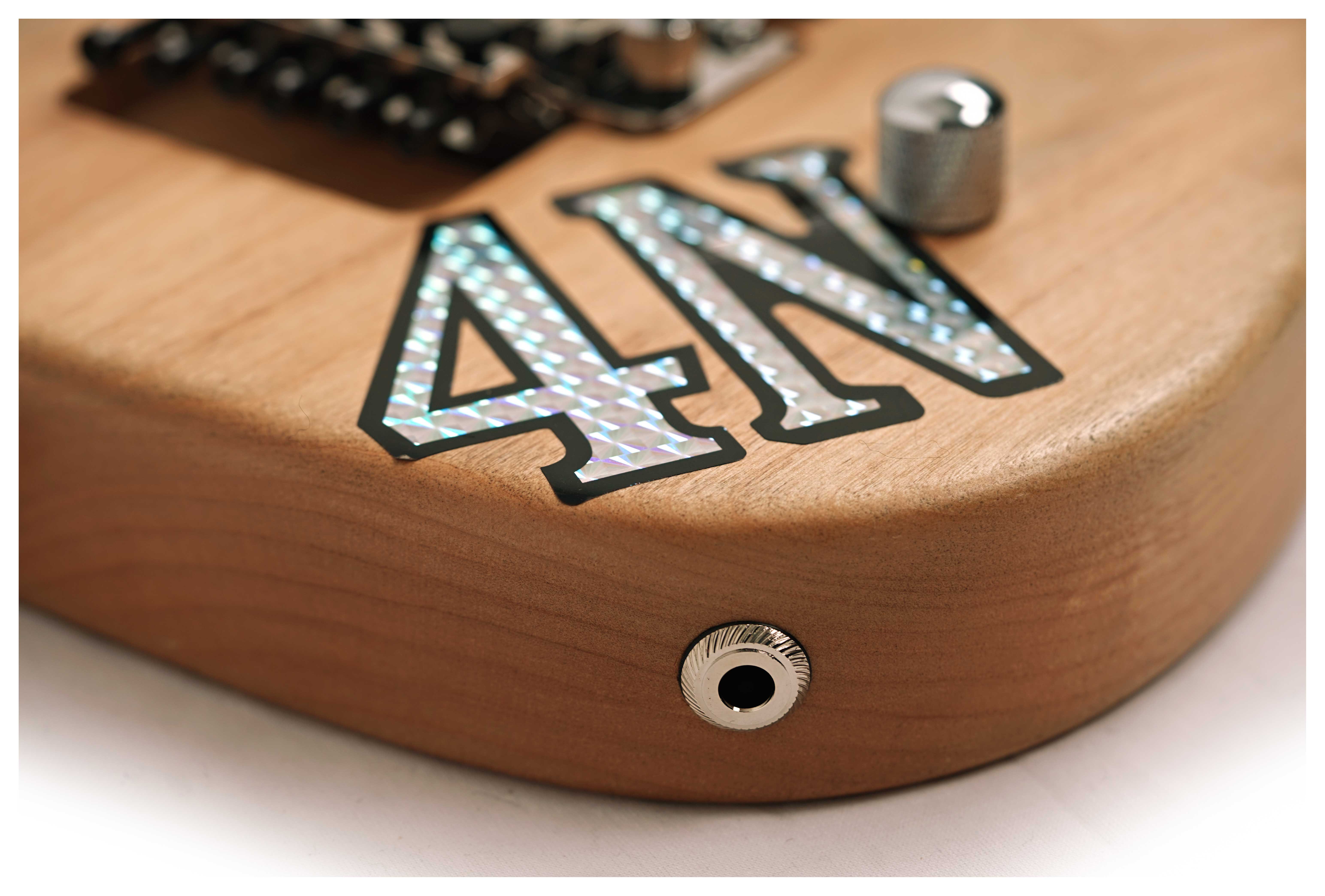 Washburn 4N Nuno Bettencourt Signature #2510004