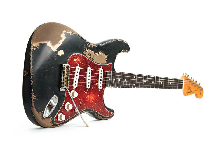 Fender Custom Shop 61 Stratocaster Heavy Relic Black over Desert Sand Rosewood Fingerboard Master Built by Vincent Van Trigt #R139998 Fender Custom Shop 61 Stratocaster Heavy Relic Black over Desert Sand Rosewood Fingerboard Master Built by Vincent Van Trigt #R139998