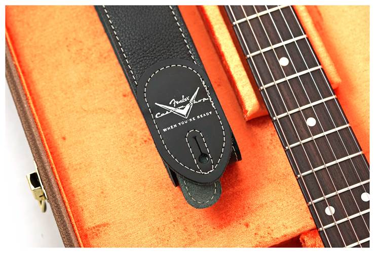 Fender Custom Shop 61 Stratocaster Heavy Relic Black over Desert Sand Rosewood Fingerboard Master Built by Vincent Van Trigt #R139998 Fender Custom Shop 61 Stratocaster Heavy Relic Black over Desert Sand Rosewood Fingerboard Master Built by Vincent Van Trigt #R139998