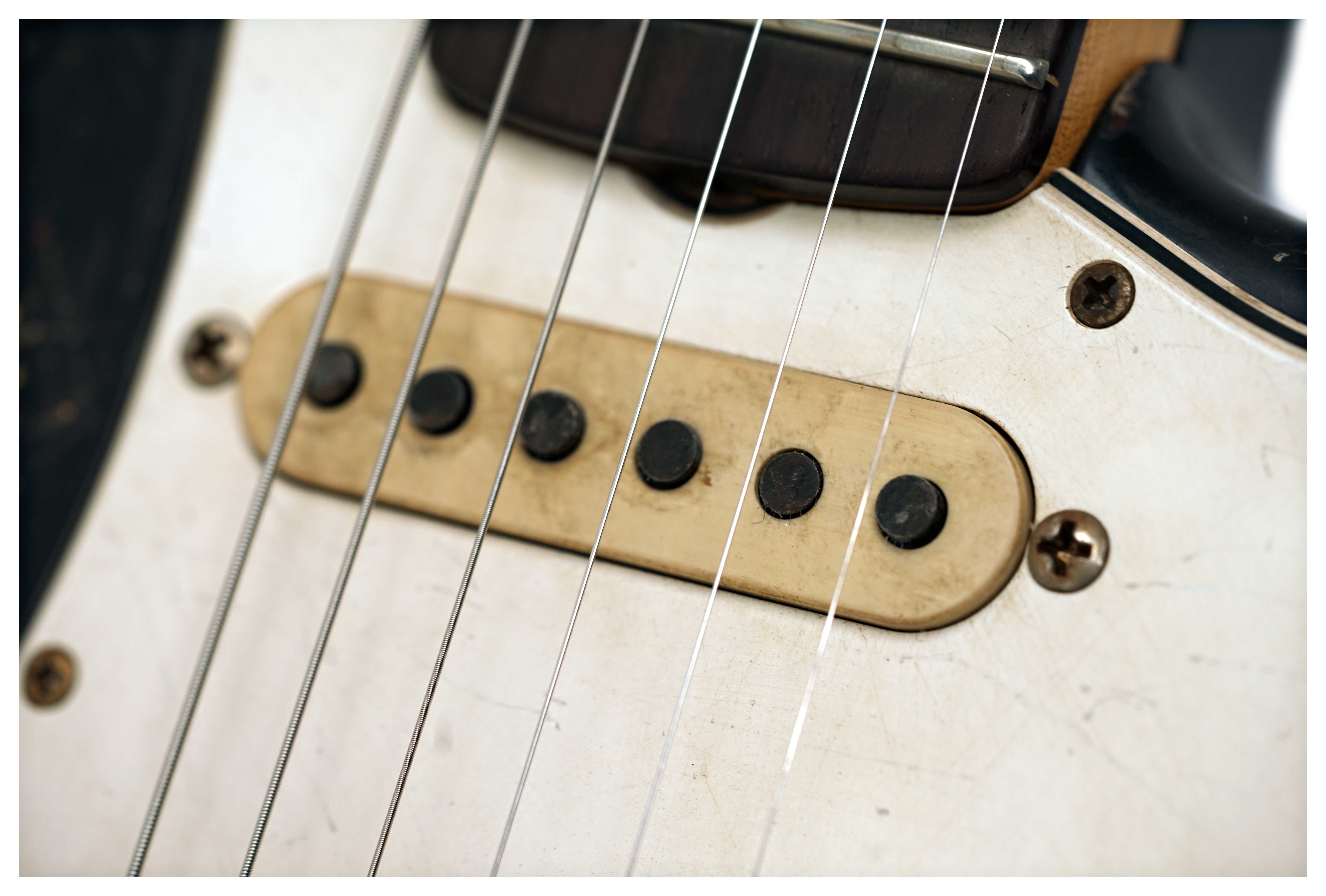 Fender Custom Shop 61 Stratocaster Heavy Relic Black over 3 Tone Sunburst Master Built by Jason Smith #R147563