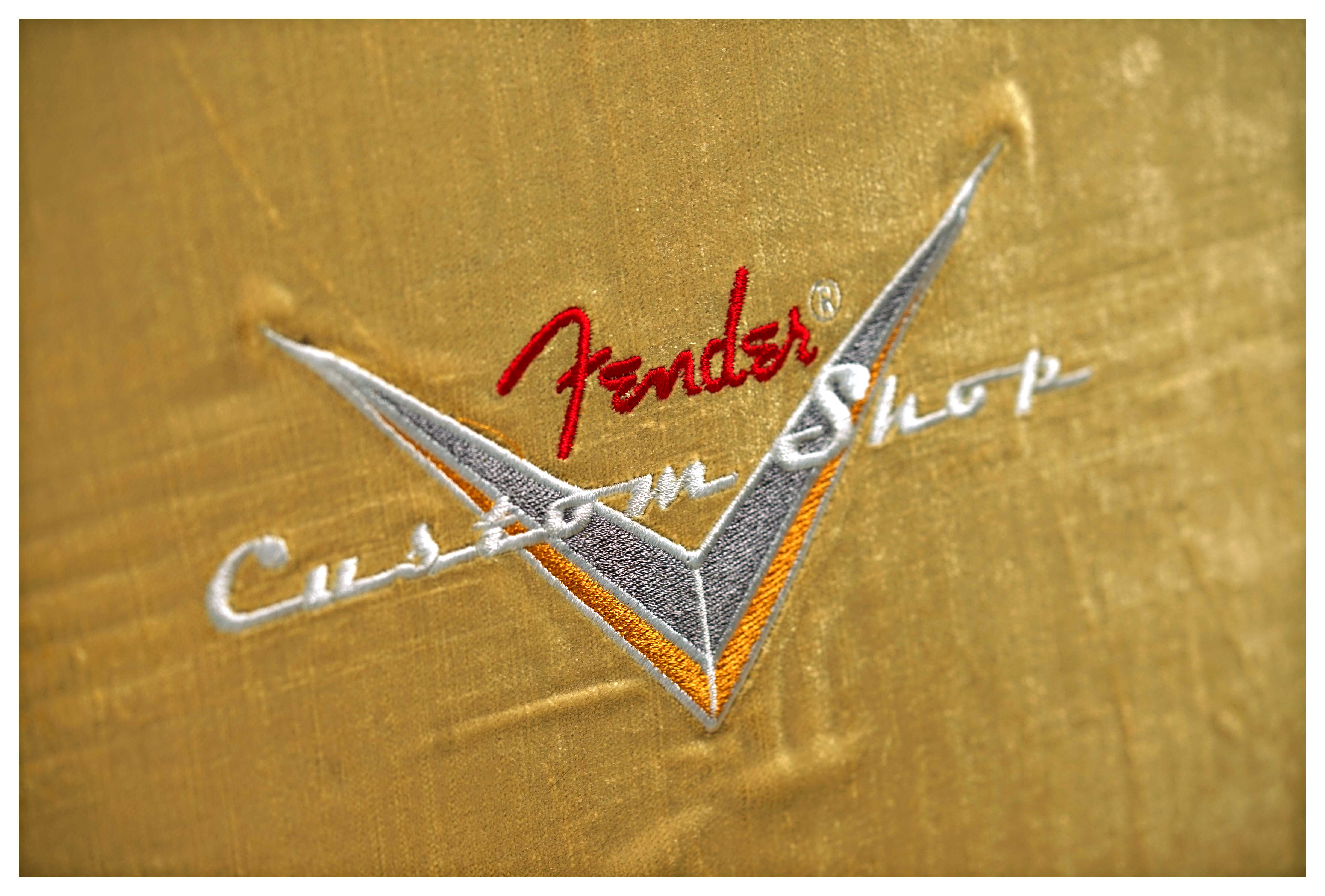 Fender Custom Shop 61 Stratocaster Heavy Relic Black over 3 Tone Sunburst Master Built by Jason Smith #R147563