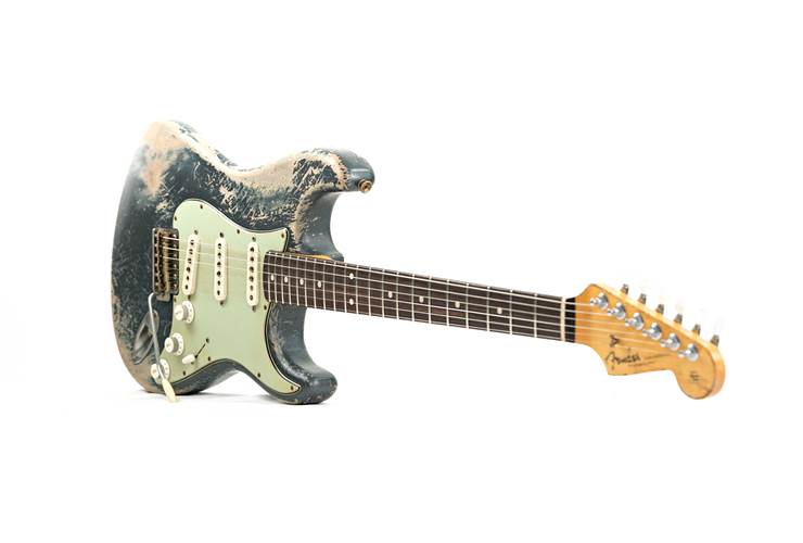 Fender Custom Shop 61 Stratocaster Heavy Relic Charcoal Frost Metallic over Desert Sand Master Built by Dennis Galuszka #R134652 Fender Custom Shop 61 Stratocaster Heavy Relic Charcoal Frost Metallic over Desert Sand Master Built by Dennis Galuszka #R134652
