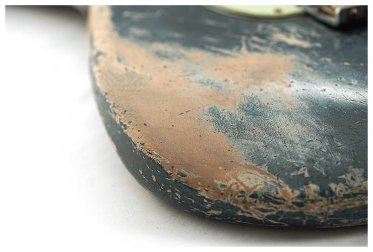 Fender Custom Shop 61 Stratocaster Heavy Relic Charcoal Frost Metallic over Desert Sand Master Built by Dennis Galuszka #R134652 Fender Custom Shop 61 Stratocaster Heavy Relic Charcoal Frost Metallic over Desert Sand Master Built by Dennis Galuszka #R134652