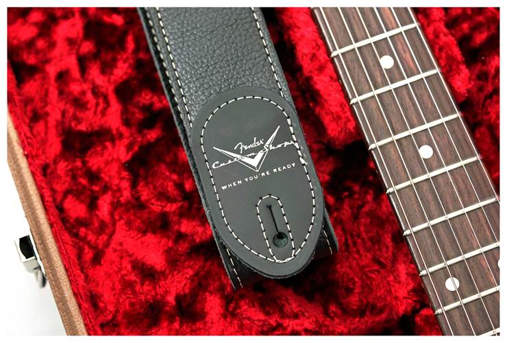 Fender Custom Shop 61 Stratocaster Heavy Relic Charcoal Frost Metallic over Desert Sand Master Built by Dennis Galuszka #R134652 Fender Custom Shop 61 Stratocaster Heavy Relic Charcoal Frost Metallic over Desert Sand Master Built by Dennis Galuszka #R134652