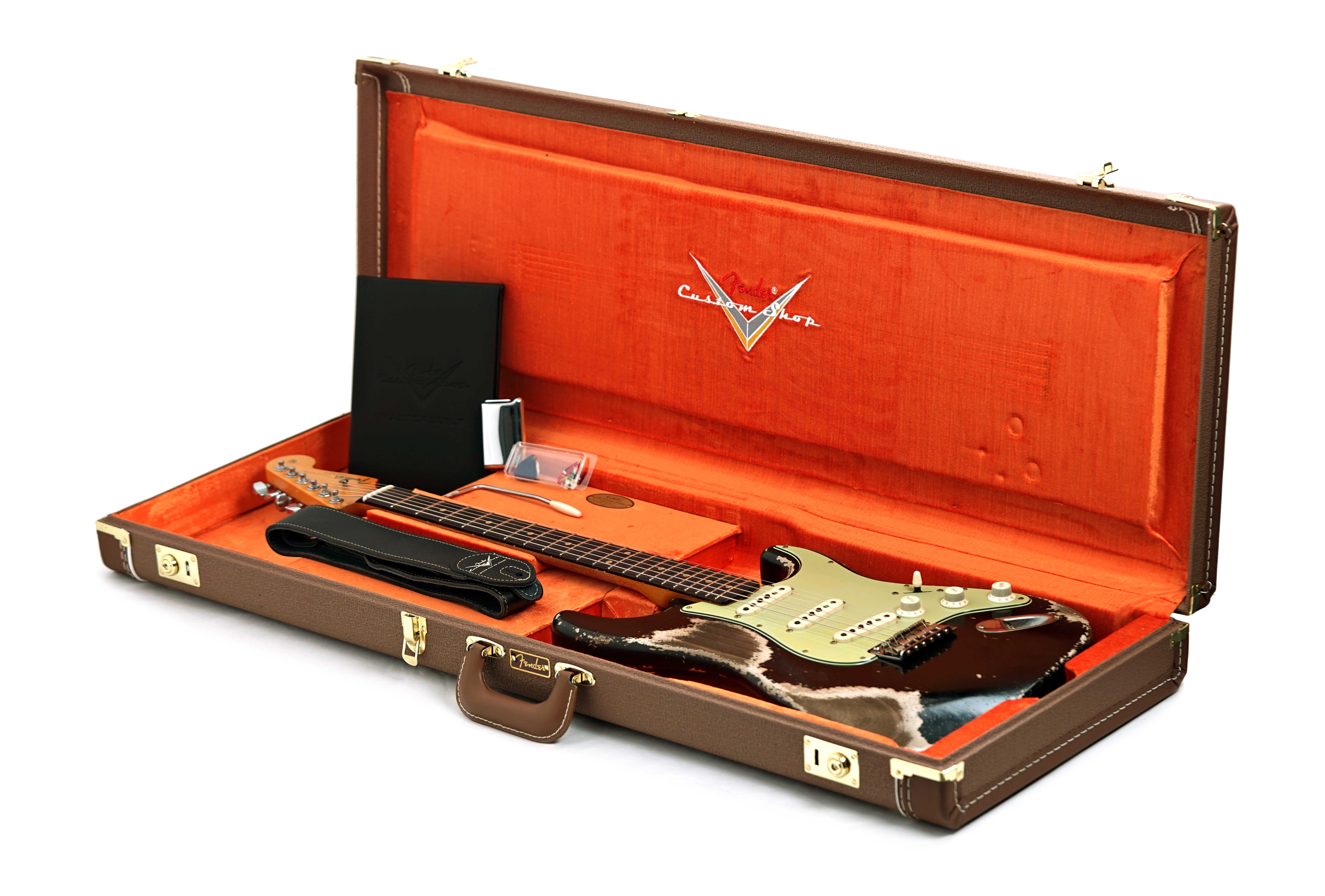 Fender Custom Shop 61 Stratocaster Heavy Relic Black over Shoreline Gold Master Built by Paul Waller #R147453