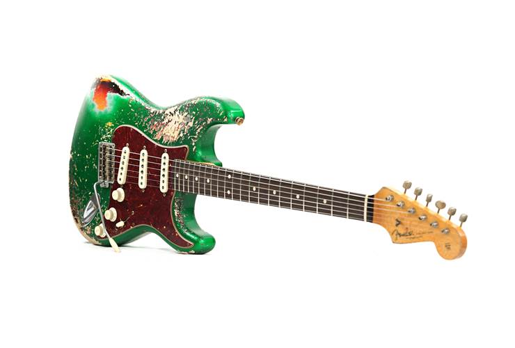 Fender Custom Shop 62 Stratocaster Heavy Relic Caddie Green over 3 Tone Sunburst Rosewood Fingerboard Master Built by Dennis Galuszka #R133969 Fender Custom Shop 62 Stratocaster Heavy Relic Caddie Green over 3 Tone Sunburst Rosewood Fingerboard Master Built by Dennis Galuszka #R133969