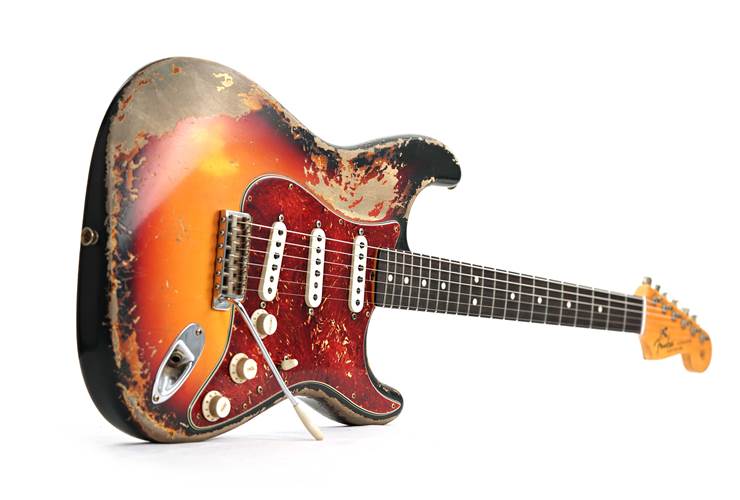 Fender Custom Shop 63 Stratocaster Heavy Relic Bleached 3 Tone Sunburst Rosewood Fingerboard Master Built by Austin MacNutt #R140044 Fender Custom Shop 63 Stratocaster Heavy Relic Bleached 3 Tone Sunburst Rosewood Fingerboard Master Built by Austin MacNutt #R140044