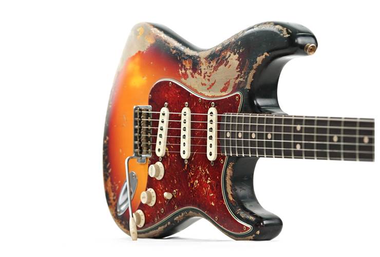 Fender Custom Shop 63 Stratocaster Heavy Relic Bleached 3 Tone Sunburst Rosewood Fingerboard Master Built by Austin MacNutt #R140044 Fender Custom Shop 63 Stratocaster Heavy Relic Bleached 3 Tone Sunburst Rosewood Fingerboard Master Built by Austin MacNutt #R140044