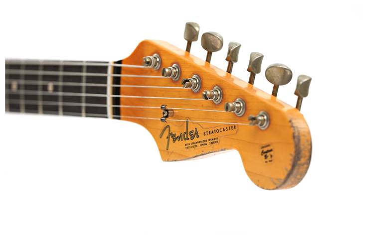 Fender Custom Shop 63 Stratocaster Heavy Relic Bleached 3 Tone Sunburst Rosewood Fingerboard Master Built by Austin MacNutt #R140044 Fender Custom Shop 63 Stratocaster Heavy Relic Bleached 3 Tone Sunburst Rosewood Fingerboard Master Built by Austin MacNutt #R140044