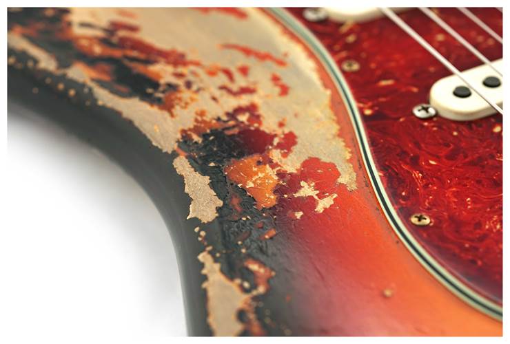 Fender Custom Shop 63 Stratocaster Heavy Relic Bleached 3 Tone Sunburst Rosewood Fingerboard Master Built by Austin MacNutt #R140044 Fender Custom Shop 63 Stratocaster Heavy Relic Bleached 3 Tone Sunburst Rosewood Fingerboard Master Built by Austin MacNutt #R140044