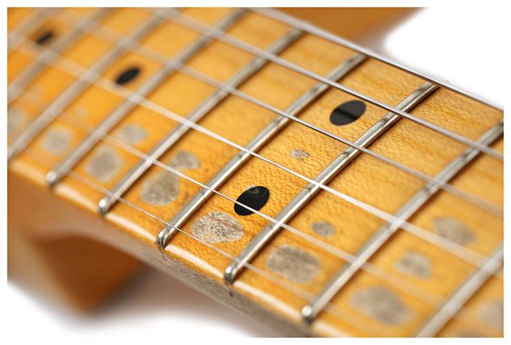 Fender Custom Shop 52 Telecaster Heavy Relic Aged Natural Maple Fingerboard Master Built by Ron Thorn #R124045 Fender Custom Shop 52 Telecaster Heavy Relic Aged Natural Maple Fingerboard Master Built by Ron Thorn #R124045