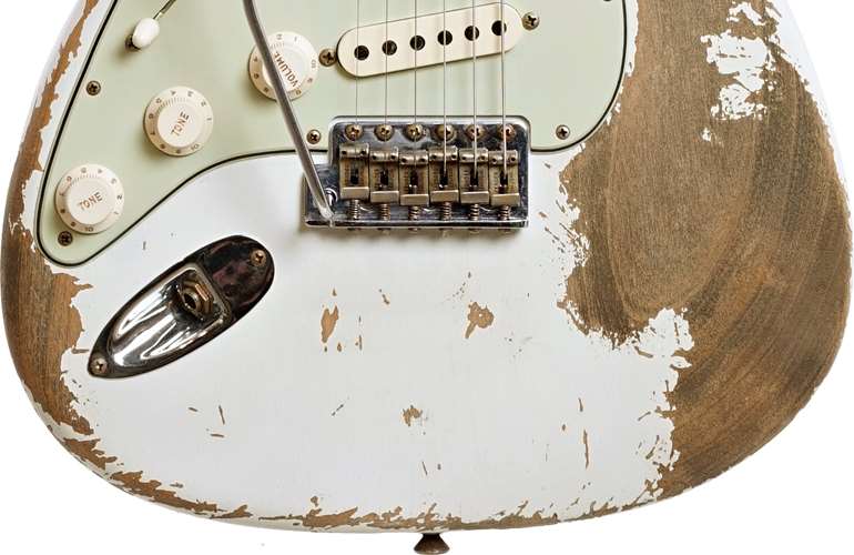 Fender Custom Shop 1960 Stratocaster Super Heavy Relic Olympic White Left Handed #R109258 Fender Custom Shop 1960 Stratocaster Super Heavy Relic Olympic White Left Handed #R109258