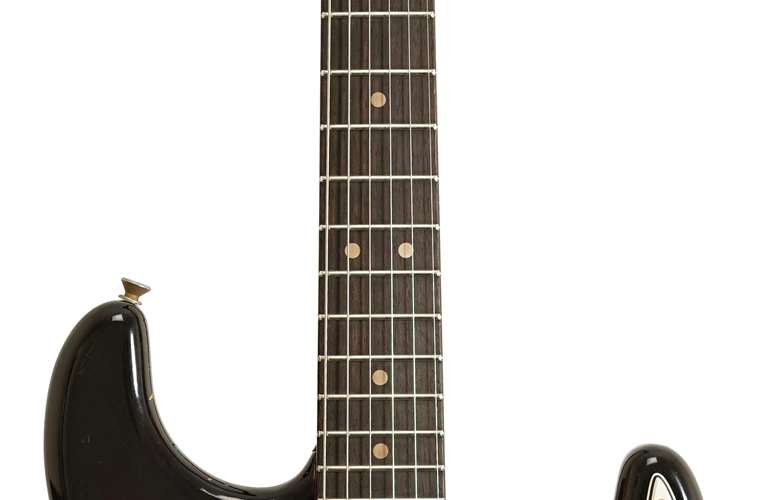 Fender Custom Shop 1963 Stratocaster Super Heavy Relic 3 Tone Sunburst #R113087 Fender Custom Shop 1963 Stratocaster Super Heavy Relic 3 Tone Sunburst #R113087