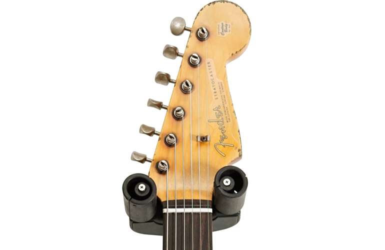 Fender Custom Shop 1963 Stratocaster Super Heavy Relic 3 Tone Sunburst #R113087 Fender Custom Shop 1963 Stratocaster Super Heavy Relic 3 Tone Sunburst #R113087