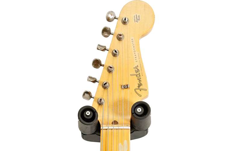 Fender Custom Shop 1957 Stratocaster Heavy Relic Black #R109951 Fender Custom Shop 1957 Stratocaster Heavy Relic Black #R109951