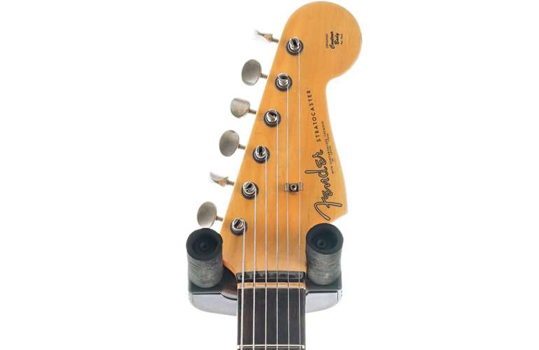 Fender Custom Shop 1961 Stratocaster Heavy Relic Black over 3 Tone Sunburst #R113171 Fender Custom Shop 1961 Stratocaster Heavy Relic Black over 3 Tone Sunburst #R113171