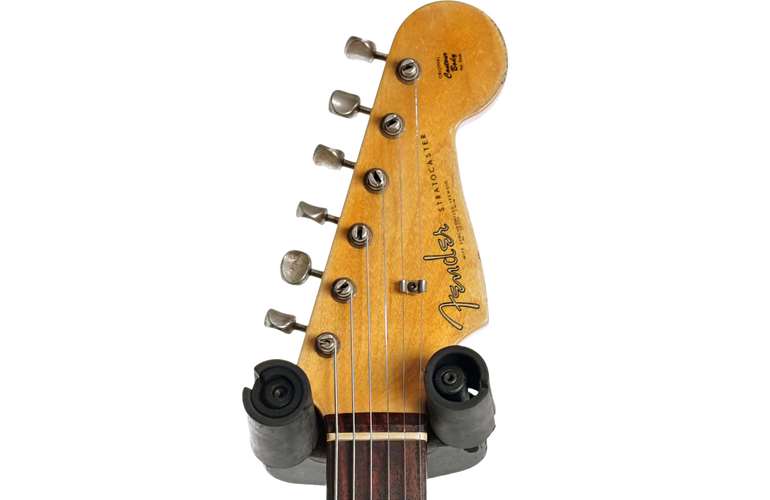 Fender Custom Shop 1961 Stratocaster Heavy Relic Black over Desert Sand #R110080 Fender Custom Shop 1961 Stratocaster Heavy Relic Black over Desert Sand #R110080
