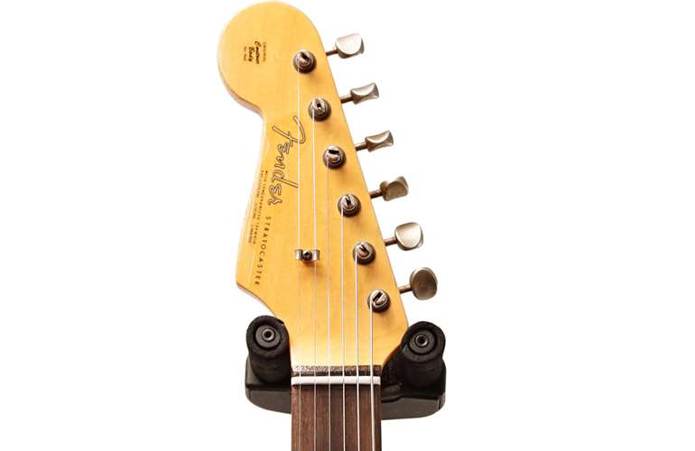 Fender Custom Shop 1963 Strat Relic Chocolate 3 Tone Sunburst Left Handed #R113236 Fender Custom Shop 1963 Strat Relic Chocolate 3 Tone Sunburst Left Handed #R113236