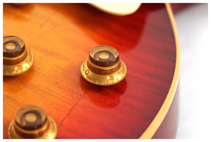 Gibson Custom Shop Murphy Lab 1959 Les Paul Standard Reissue Ultra Light Aged Factory Burst #942810 Gibson Custom Shop Murphy Lab 1959 Les Paul Standard Reissue Ultra Light Aged Factory Burst #942810