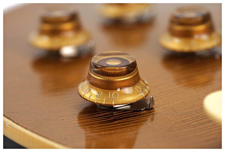 Gibson Custom Shop Murphy Lab 1957 Les Paul Reissue Light Aged Goldtop Darkback #74301 Gibson Custom Shop Murphy Lab 1957 Les Paul Reissue Light Aged Goldtop Darkback #74301