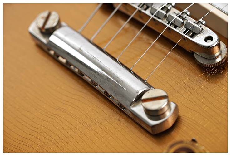 Gibson Custom Shop Murphy Lab 1957 Les Paul Reissue Light Aged Goldtop Darkback #74301 Gibson Custom Shop Murphy Lab 1957 Les Paul Reissue Light Aged Goldtop Darkback #74301