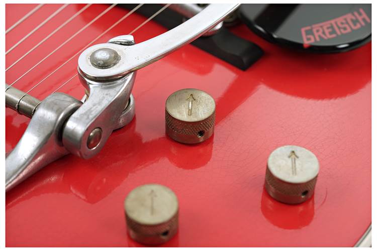 Gretsch Custom Shop G6128T 1955 Duo Jet Fiesta Red Relic #UC24043707 Gretsch Custom Shop G6128T 1955 Duo Jet Fiesta Red Relic #UC24043707