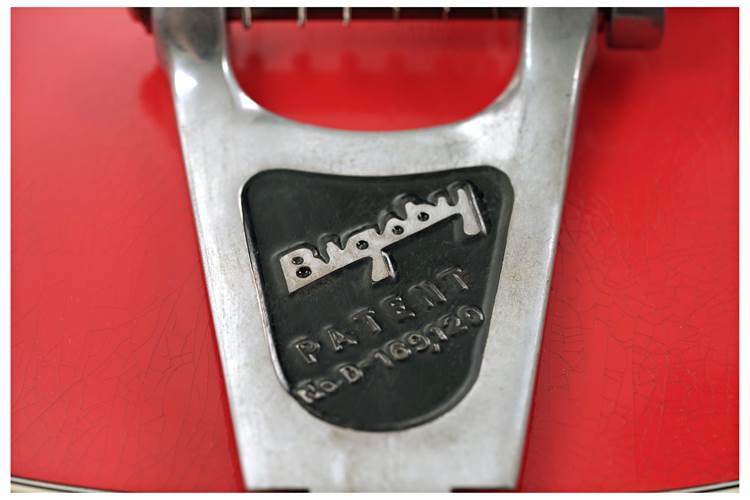 Gretsch Custom Shop G6128T 1955 Duo Jet Fiesta Red Relic #UC24043707 Gretsch Custom Shop G6128T 1955 Duo Jet Fiesta Red Relic #UC24043707