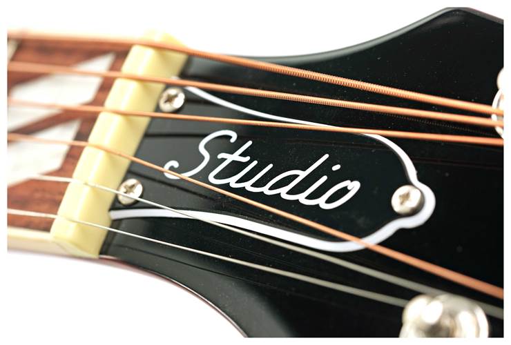 Epiphone Hummingbird Studio Faded Cherry Sunburst  Epiphone Hummingbird Studio Faded Cherry Sunburst