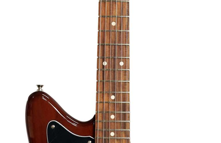 Fender Noventa Jazzmaster Walnut Pau Ferro (Ex-Demo) #MX21019094 Fender Noventa Jazzmaster Walnut Pau Ferro (Ex-Demo) #MX21019094
