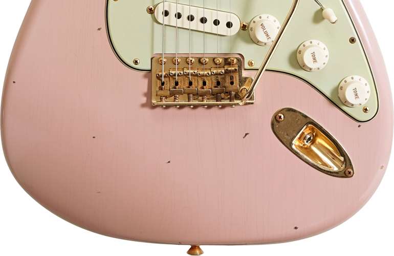 Fender Custom Shop Limited Edition 1962 Stratocaster Bone Tone Journeyman Relic Dirty Shell Pink #CZ550509 Fender Custom Shop Limited Edition 1962 Stratocaster Bone Tone Journeyman Relic Dirty Shell Pink #CZ550509